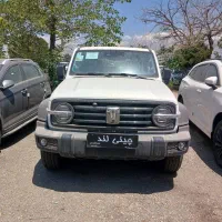 گریت وال تانک ۳۰۰ سفید ۱۴۰۴