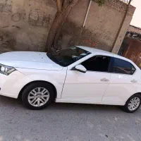 دنا پلاس مدل 1399 در حد