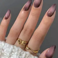 آموزش اصولی ناخن یاد بگیر وبه درآمد برس