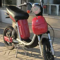 موتور برقی همتاز در حد نو (باتری لیتیومی)|موتورسیکلت|مشهد, آزادشهر|دیوار