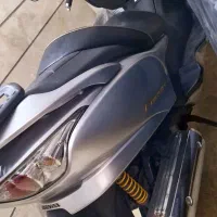 هندا فورزا تمام فابریک پا به صفر|موتورسیکلت|قم, شهرک قدس|دیوار