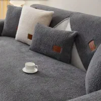دوخت و طراحی و ساخت انواع کوسن روی مبل