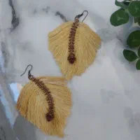 گوشواره مکرومه ترند امسال برای عکس پاییزی