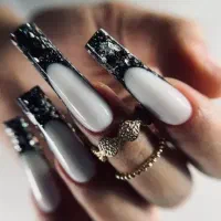 کلاس ارایشگری ناخن و.. اقساط