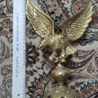 عقاب برنجی