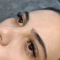 مدل جهت کاشت و اکستنشن تخصصی مژه