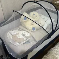 تخت کنار مادر فیکشن