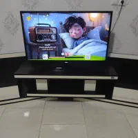 میز تلویزیون ام دی اف