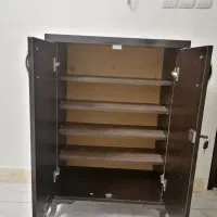 جاکفشی|جاکفشی، کمد، دراور|باغستان, |دیوار