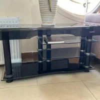 میز تلویزیون شیشه ایی