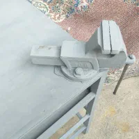 میز کار ،گیره رو میزی