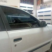 نصب شیشه دودی