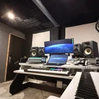 استودیو و آکادمی آواز آران