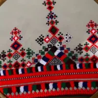 دوزنده موسوم کم کار با شیرازه هستم