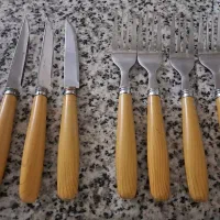 تعدادی قاشق،چنگال ،کفگیر و ملاقه|ظروف سرو و پذیرایی|اصفهان, سپاهان‌شهر|دیوار