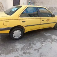 تاکسی پژو 405