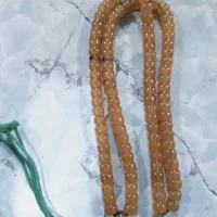 تسبیح سندلوس یاغ بالی|کلکسیون اشیاء عتیقه|مشگین شهر, |دیوار