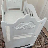 تخت نوزاد|تخت و صندلی بچه|بشاریات, |دیوار