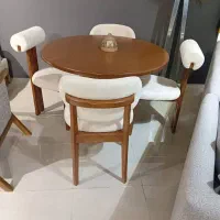 میزنهارخوری چوبی ۲نفره گرد|میز و صندلی غذاخوری|تهران, امام حسین|دیوار