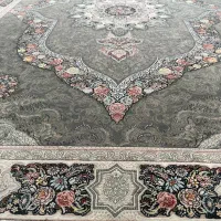 فرش درحد نو و میز شیشه ای فوری|فرش|قشم, |دیوار