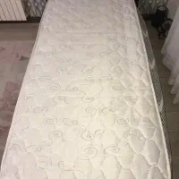 تخت‌ خواب یک نفره همراه با تشک|تخت و سرویس خواب|تهران, سازمان برنامه شمالی|دیوار