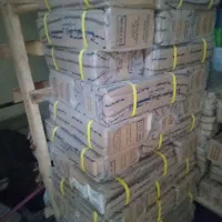 مقداری سیم جوش