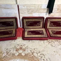 ۶تا پشتی و یک قالی دوازده متری صحیح و سالم
