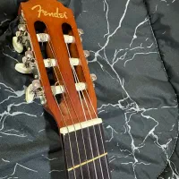 گیتار  برند فیندر قیمت ۱۲میلیون