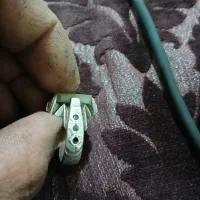 انگوشتر فروشی