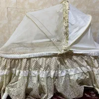 گهواره و لوازم نوزادی