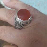 انکشترفرح نیا