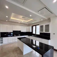 مدرس135متر3خواب/تاپ لوکیشن/نما رومی فاخر