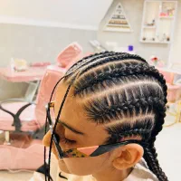 انجام کلیه ی خدمات زیبایی|خدمات آرایشگری و زیبایی|هشتگرد, شهرک ولیعصر (مصلی)|دیوار