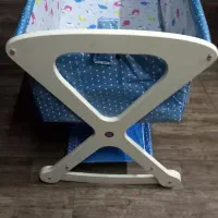 گهواره تمیز و نو|تخت و صندلی بچه|تهران, قلهک|دیوار