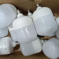 لامپ 9وات استاندار آماده همکاری|لامپ و چراغ|باوی, |دیوار