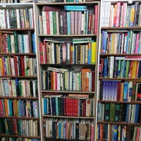خرید و فروش انواع کتاب تاریخی و ادبی|کتاب و مجله تاریخی|فولادشهر, B1|دیوار