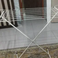 رخت اویز فروشی