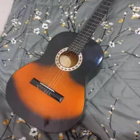 گیتار دیاموند درحد نو