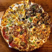 به یک نفر آقا/خانم جهت کار در پیتزا فروشی