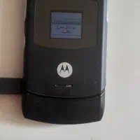 گوش ی  Motorola  v3|موبایل|همدان, |دیوار
