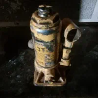 جک 3تن روغنی کوچک