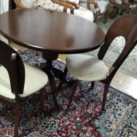 میز ناهار خوری با دو صندلی