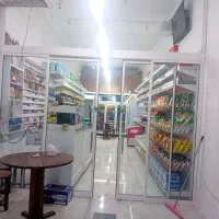 مغازه به رهن و اجاره داده میشود