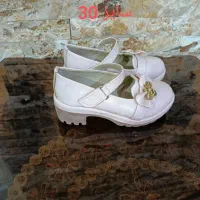 همه کفشا درحد نو می‌باشد|کیف، کفش، کمربند|میانه, |دیوار