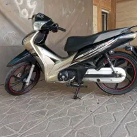 موتور سیکلت بی کلاج