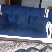 این مبل 7نفره تمیز بدون پارگی بادوتا میز عسلی