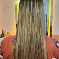 خدمات حرفه ای سالن زیبایی