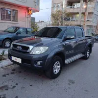 تویوتا هایلوکس ۲۰۱۰|خودرو سواری و وانت|مشهد, کوه سنگی|دیوار