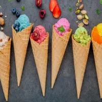 استخدام نیروی خانم در بستنی فروشی