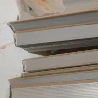 قرنیز روی کابینت